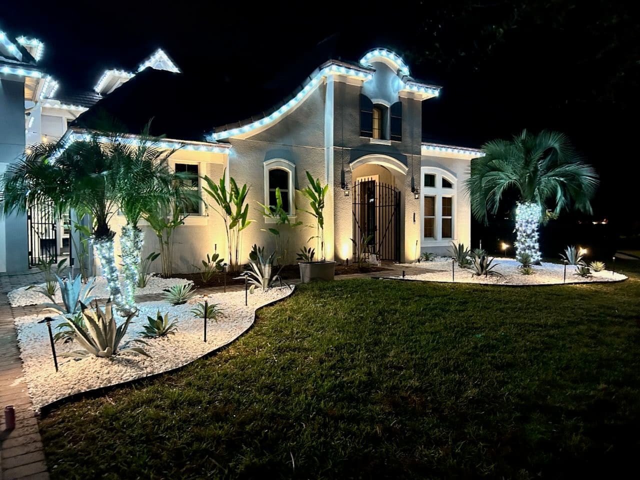 Gallery photos for Stunning Day-to-Night Landscape Transformation in Windermere: Image #1